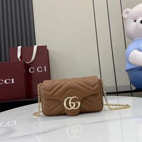 進口原廠皮 [新品]品牌标志性GG Marmont系列匠心融蘊雙G造型配件和切