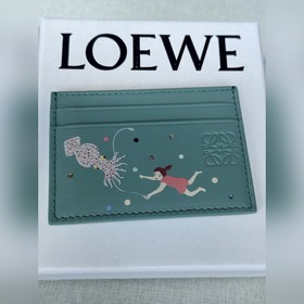 LOEWE 羅意威與京都 Suna Fujita 陶藝工作室再次攜手， 型號A0