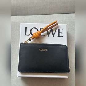loewe最 卡包A05黑色 全套包裝 ， 尺寸13-7.5cm