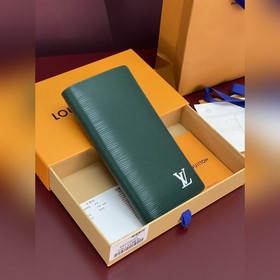 M25800 綠色！ 水波紋長夾！Brazza 錢夾含有多個信用卡槽和紙币個隔層