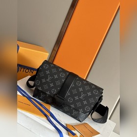 頂級原單 原版開發，全鋼五金 S-Cape 郵差包溯源品牌典藏皮革硬箱，為 Mo