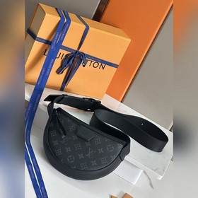 頂級原單 原版開發，全鋼五金 本款 LV Moon Crossbody 手袋以