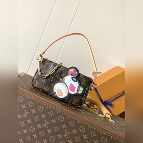 頂級原單，變碼芯片 M13440公仔 M13404白彩 M13663黑彩 本款