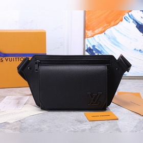 頂級原單 M57081全新 LV Aerogram 胸包系列極簡主義以儒雅氣質革