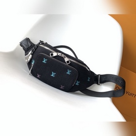 M13961 頂級原單 動态163 漸變牛仔刺繡腰包 真的好好看哦。設計融合經典