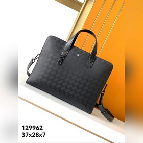公文包：129962#黑色專櫃專用頭層牛皮，萬寶龍經典匠心系列秉承品牌的悠久傳統
