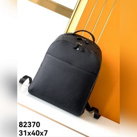 雙肩包新款：82370#黑色專櫃專用頭層牛皮，萬寶龍經典匠心系列秉承品牌的悠久傳