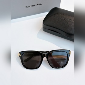 新品 Balenciaga MODEL：BB0433SK SIZE：56口19-