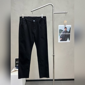 Burberry巴寶莉 砸鍋賣鐵都要上的新款新款休閑牛仔褲 高端版本 專櫃定制面