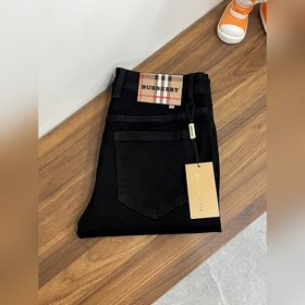 Burberry 獨家專供新款 巴寶莉潮男時尚闊腿牛仔褲，高端歐版原單褲子，潮流