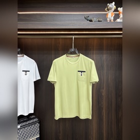 Burberry 2026ss秋季新款發布 巴寶莉圓領短袖T恤，高端新款短袖，字