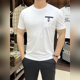 Burberry 2026ss秋季新款發布 巴寶莉圓領短袖T恤，高端新款短袖，字