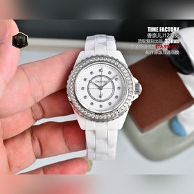 女款_香奈兒J12系列 黑白雙絕33cm！長久風靡手表行業的時尚之作，具備溫雅氣質的女