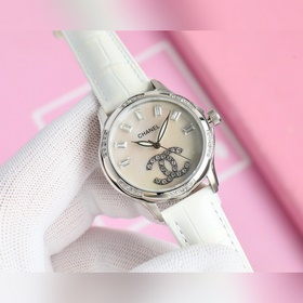女款_品牌：香奈兒- anel 款式：新款女裝機械腕表 機芯：進口西鐵城機械機芯 鏡面