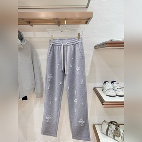 克羅心 頂級貨品 2026秋冬新款休閑褲！官網同步發售。品牌經典LOGO休閑褲