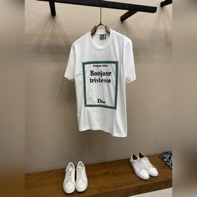 Dior  CD 2026FW 重工全幅刺繡這款T恤是喬納森 安德森 (on