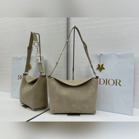 頂級原單金扣 Dior新款 2026春夏女裝首秀的包袋特輯 小號金扣 尺寸28x