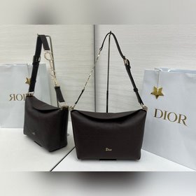 頂級原單Dior新款 2026春夏女裝首秀的包袋特輯 小號金扣 尺寸28x24x