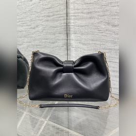Dior-LAMBSKIN 2026春夏新款LAMBSKIN鍊條包，全新的包形，