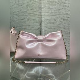 Dior-LAMBSKIN 2026春夏新款LAMBSKIN鍊條包，全新的包形，