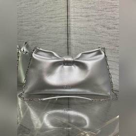 Dior-LAMBSKIN 2026春夏新款LAMBSKIN鍊條包，全新的包形，