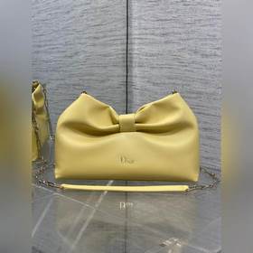 Dior-LAMBSKIN 2026春夏新款LAMBSKIN鍊條包，全新的包形，