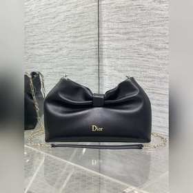 Dior-LAMBSKIN 2026春夏新款LAMBSKIN鍊條包，全新的包形，