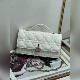 頂級原單爆款 6452 Lady Dior 藤格紋手拿包 21cm