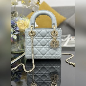 頂級原單 Lady Dior 三格鑽石扣羊皮，内裡配羊筋，采用羊皮革精心制作，