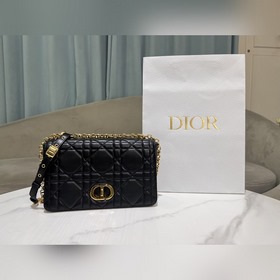 頂級原單中號[大藤格]黑色 這款Soft Dior Caro 手袋是二零二五秋季