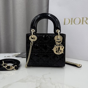 頂級原單三格黑色漆皮-金扣戴妃包-編號： M0505 這款 Lady Dior