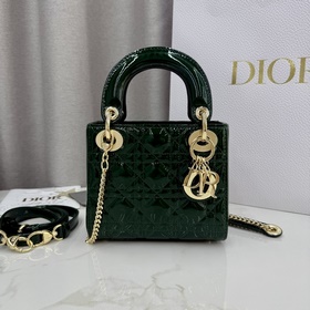 頂級原單三格綠色漆皮-金扣戴妃包-編號： M0505 這款 Lady Dior