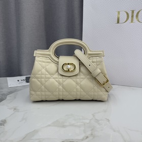 頂級原單Dior Jolie ToHandle 編號： S3123-淺米黃色 這