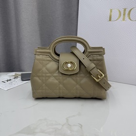 頂級原單Dior Jolie ToHandle 編號： S3123-奶茶杏 這款