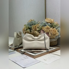 頂級原單Dior-LAMBSKIN 2026春夏 新款手袋 鴕鳥白色 銀鍊 LA