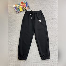 FENDI 芬迪 頂級貨品 2026秋冬新款休閑褲！官網同步發售。品牌經典LO