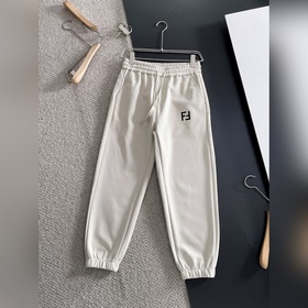 FENDI 芬迪 頂級貨品 2026秋冬新款休閑褲！官網同步發售。品牌經典LO
