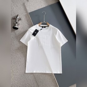 芬迪Fendi26春夏新品專櫃首發最新款短袖圓領T恤 高端訂制 設計前衛時尚！品