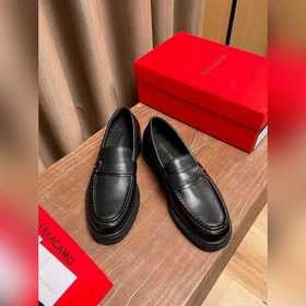 Ferragamo~  碼數：39-44(38.45.46定制) F家新品男
