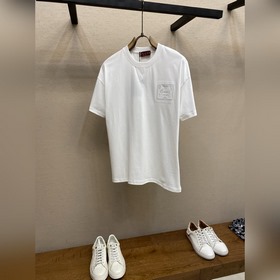 Gucci  2026新品短袖T恤 100 全棉300g面料，柔軟親膚，挺闊