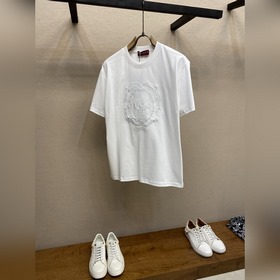 Gucci  2026新品短袖T恤 100 全棉300g面料，柔軟親膚，挺闊