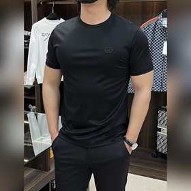 年後新款！主推 Gucci 古馳 春季新款短袖 純棉圓領短袖T恤，植絨印花，純
