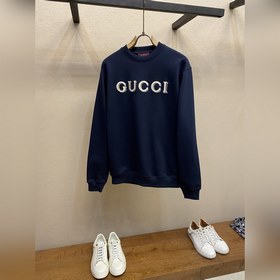 Gucci  GU 标識刺繡圓領衛衣 原，300購買 深藍色針織棉衛衣面料、