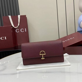 配全套原廠專櫃包裝 [新品]這款Gucci Softbit系列肩背包匠心融蘊大號
