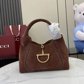 配全套原廠專櫃包裝 [新品]這款Gucci Softbit系列肩背包匠心融蘊大號
