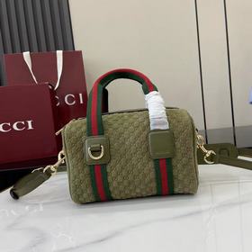 配全套原廠專櫃包裝 品牌甄選GG迷你手袋靈感源自Gucci标志性旅行包的造型風格