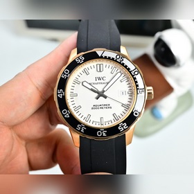 IWC萬國海洋時計系列 機芯類型：2824自動機械 表殼材質：316精鋼 表帶材