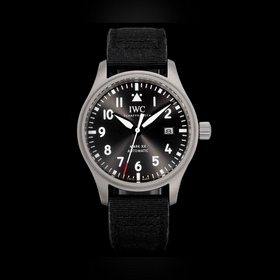 TW 新品重磅來襲 IWC萬國全新馬克二十AMG馬石油F1車隊特别版IW3282