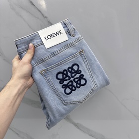 LOEWE羅意威 高端定制、26春季最新款洗水破洞牛仔褲 櫃台同步發售 原版定制