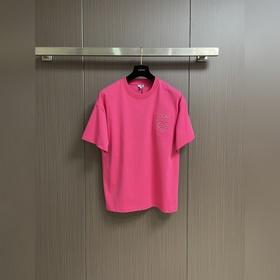 LOEWE 2026SS春夏經典款logo壓花短袖T恤，簡約百搭印花，永經典流行